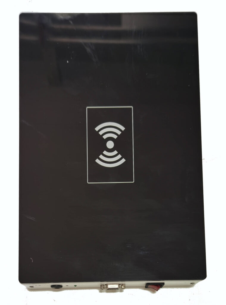 FR201A Mid-/Long-Range HF RFID Reader - TagReader RFID product